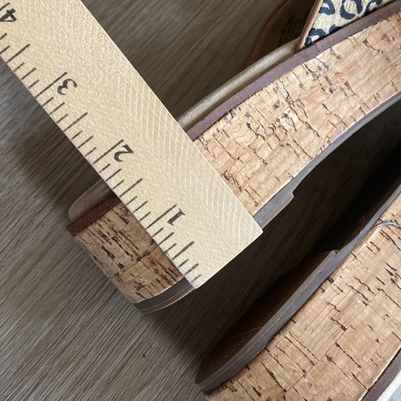 Reba Payden Cheetah Leather Flatforms - Picture 9 of 15